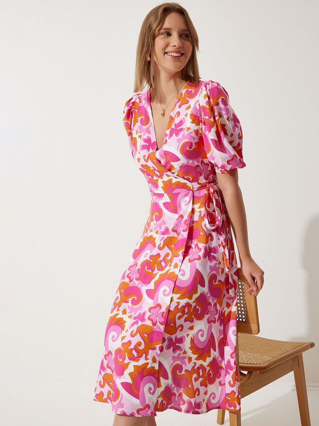 

Happiness istanbul Printed Puff Sleeves Midi Dress, Na