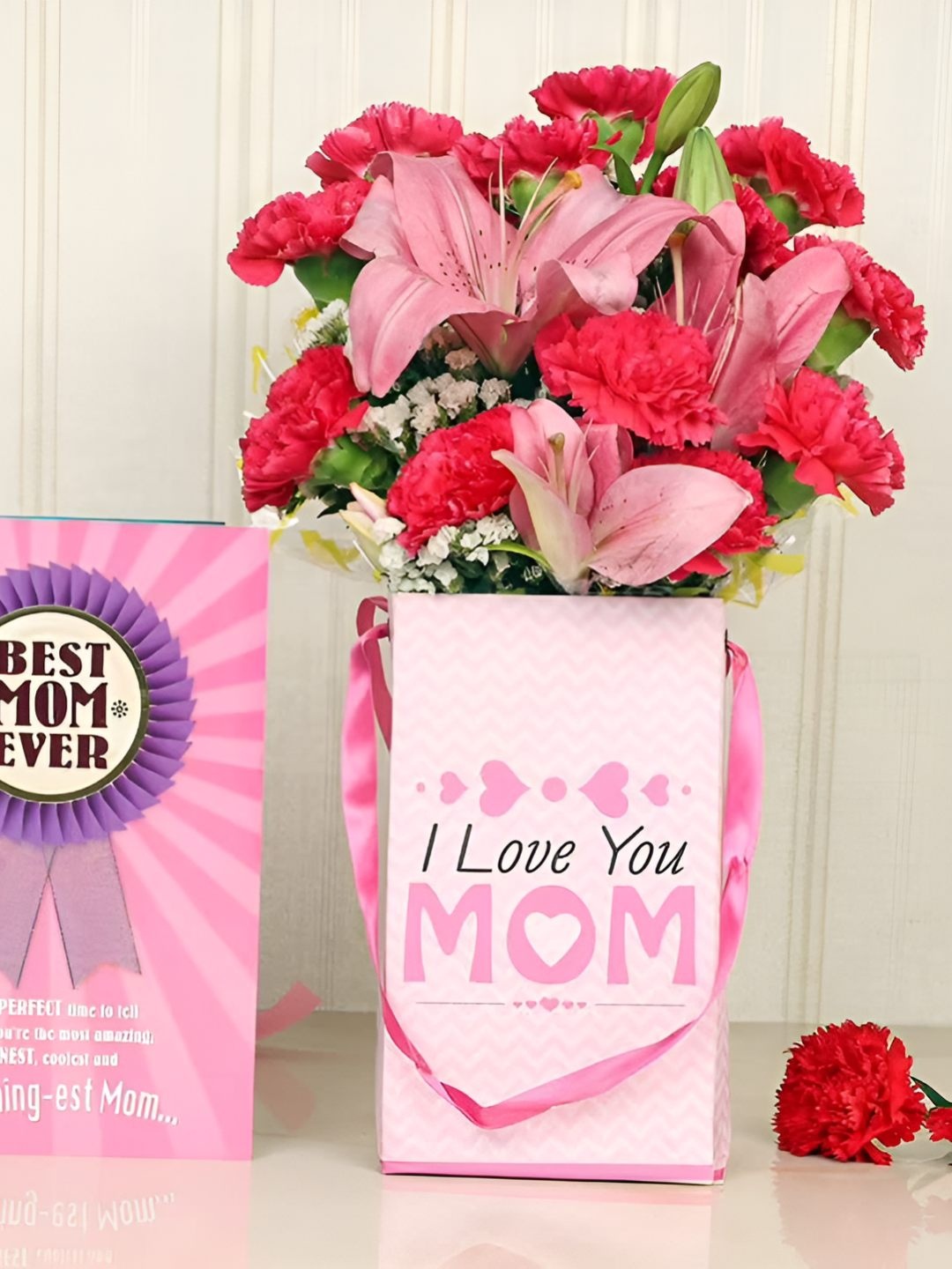 

Floweraura 16 Pieces Pink & Red Carnations & Lilies Fresh Flowers Bouquet