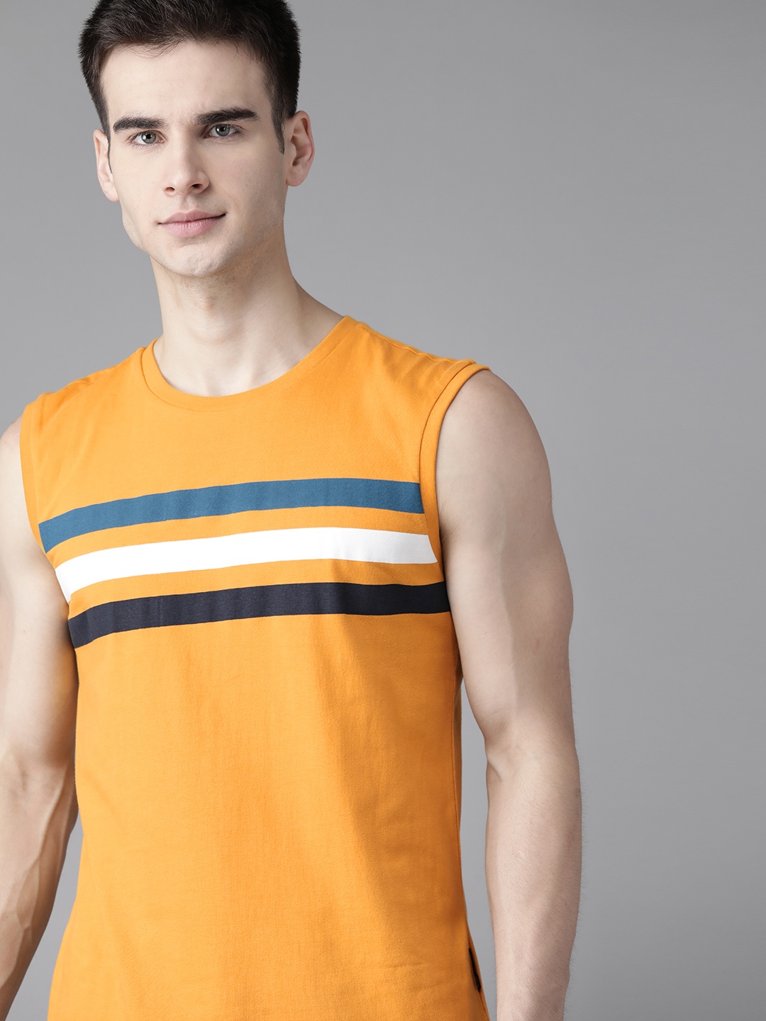 

The Roadster Lifestyle Co Men Mustard Yellow & White Pure Cotton Striped T-shirt