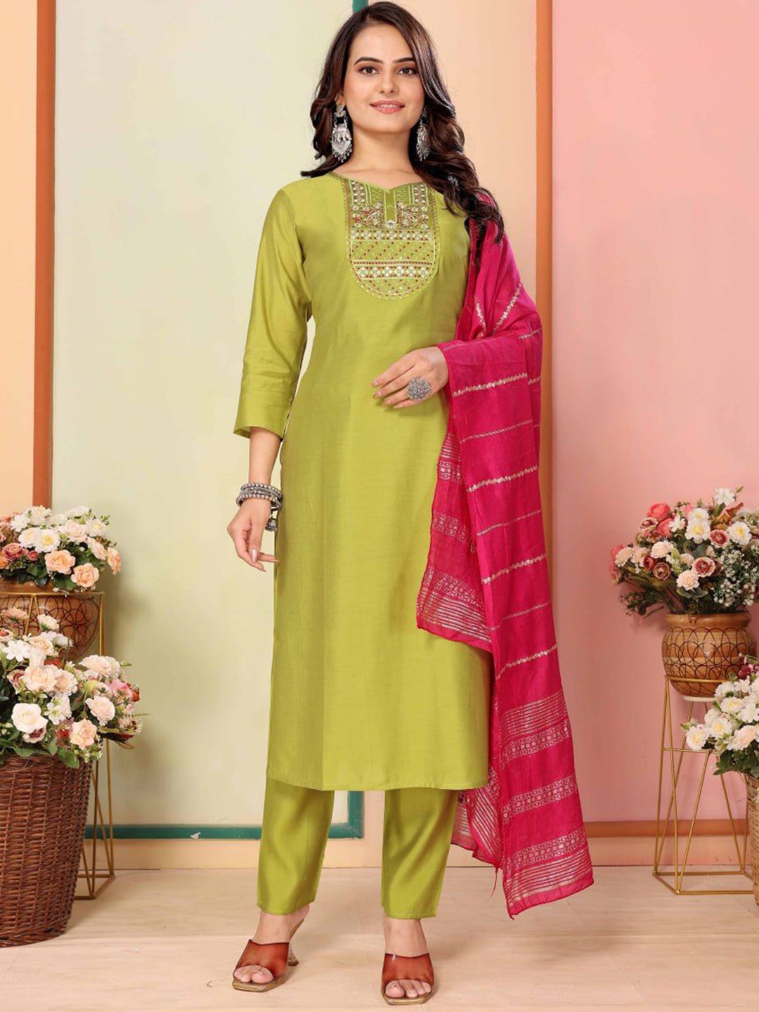 

Growdamy Ethnic Motifs Yoke Design Thread Work Kurta with Trousers & Dupatta, Green