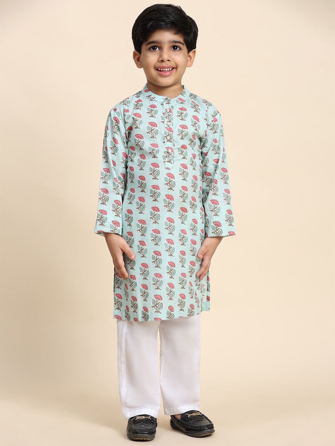 

Maaesa Boys Floral Printed Regular Beads and Stones Pure Cotton Kurta with Pyjamas, Teal