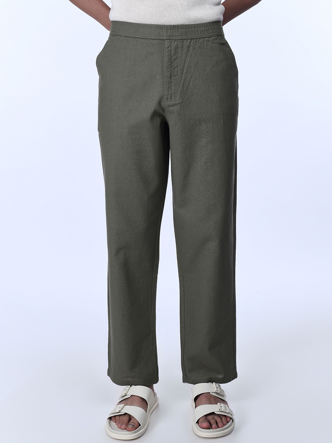 

Tailoraedge Men Relaxed Trousers, Olive