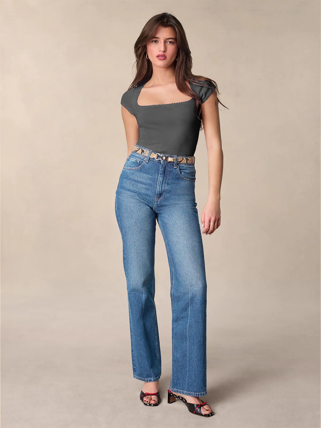 

HERE&NOW Sweetheart Neck Crop Top, Grey