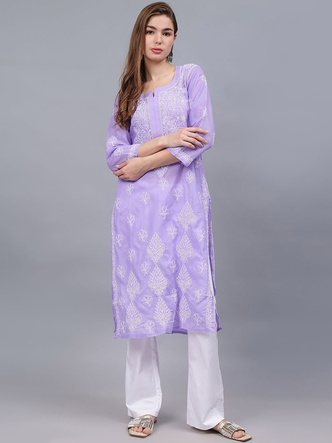 

Seva Chikan Women Ethnic Motifs Embroidered Chikankari Handloom Kurta, Mauve