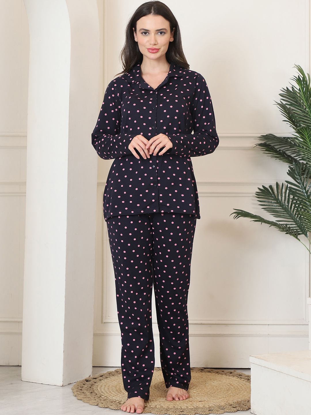 

Kanvin Women Printed Night suit, Navy blue