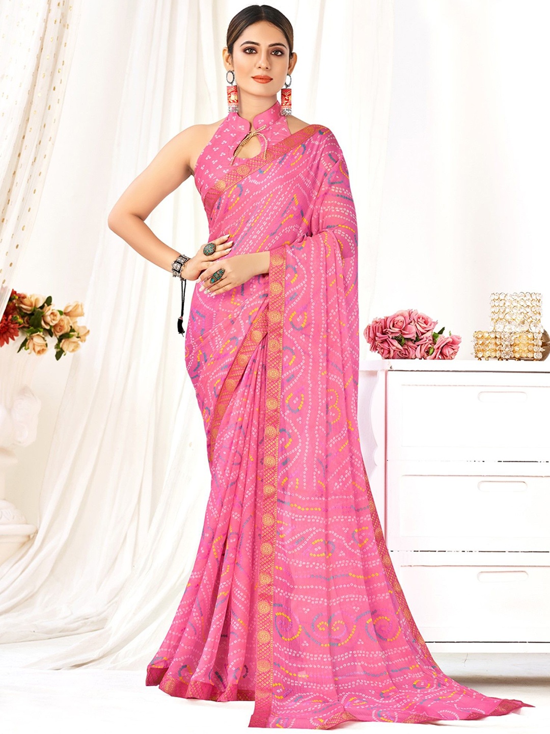 

Panzora Women Bandhani Printed Saree, Peach