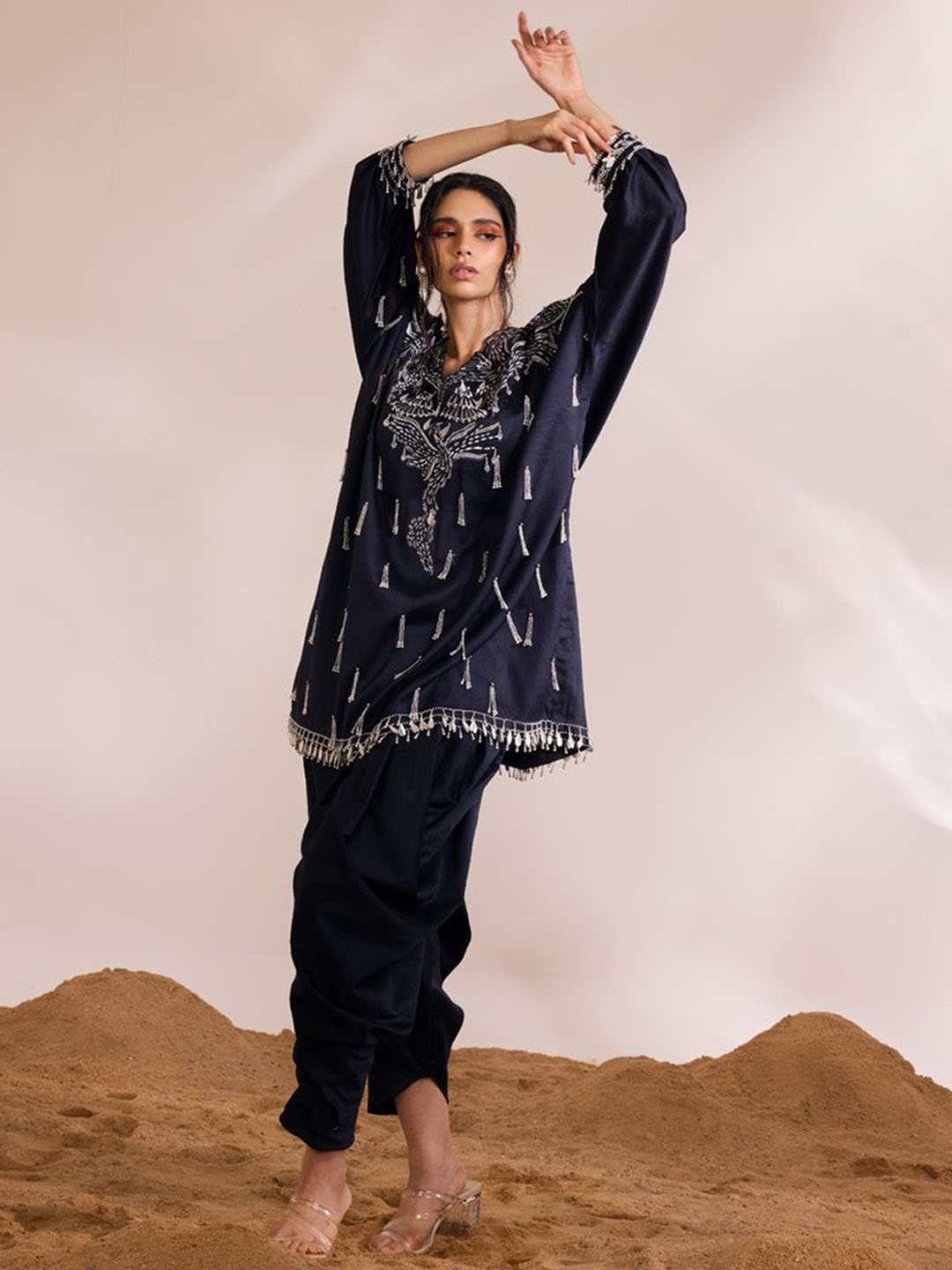 

DIVYA AGGARWAL Floral Embroidered Beads and Stones Chanderi Silk Kurti With Dhoti Pants, Navy blue