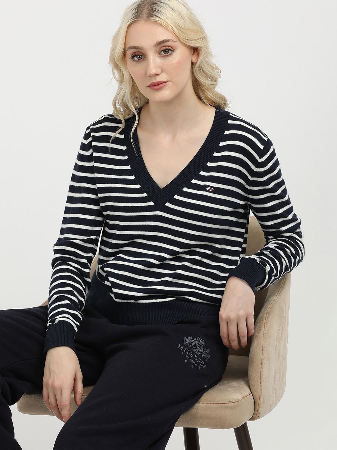 

Tommy Hilfiger Women Striped Printed Pullover, Navy blue