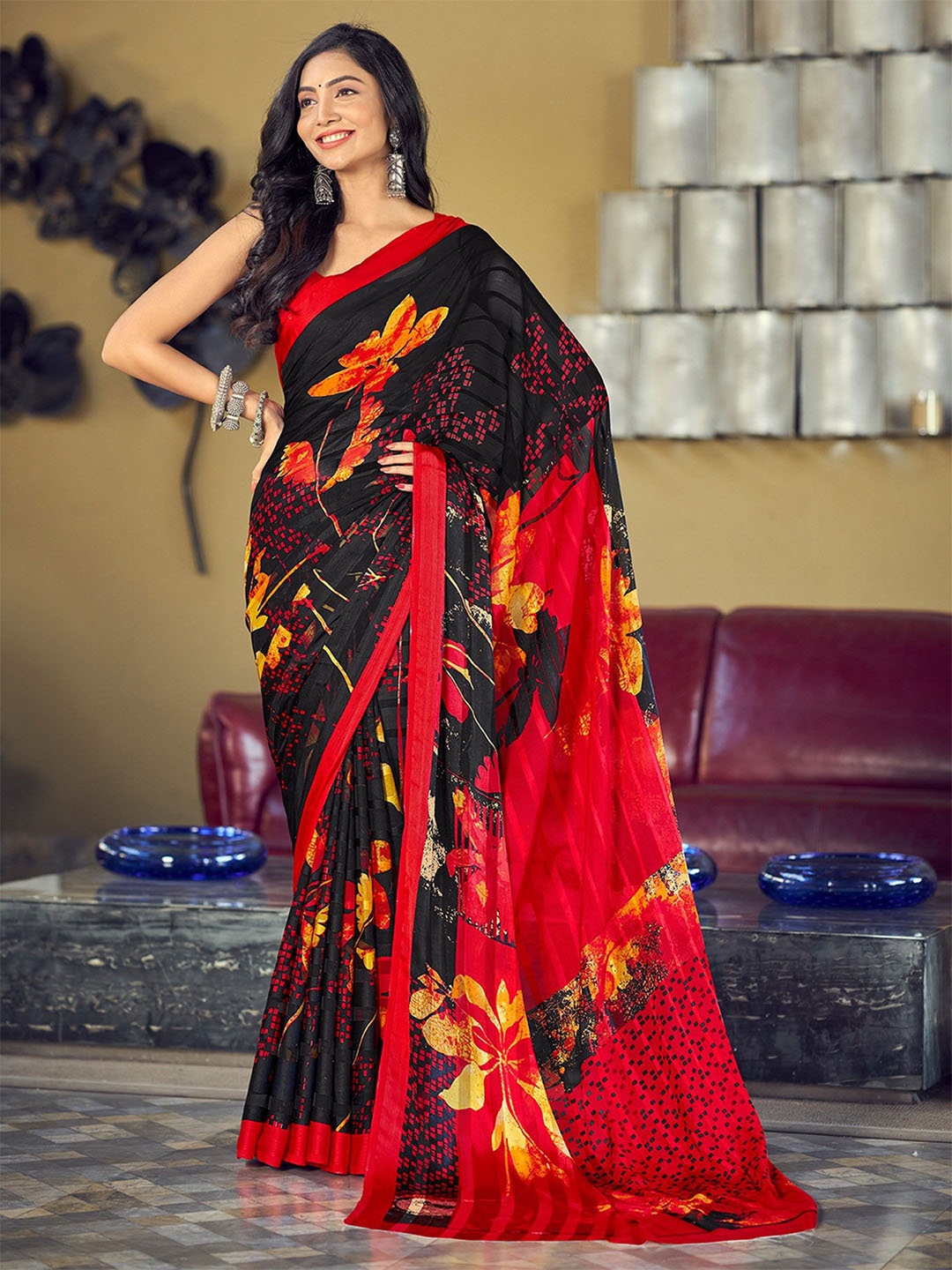 

Panzora Floral Poly Chiffon Saree, Black