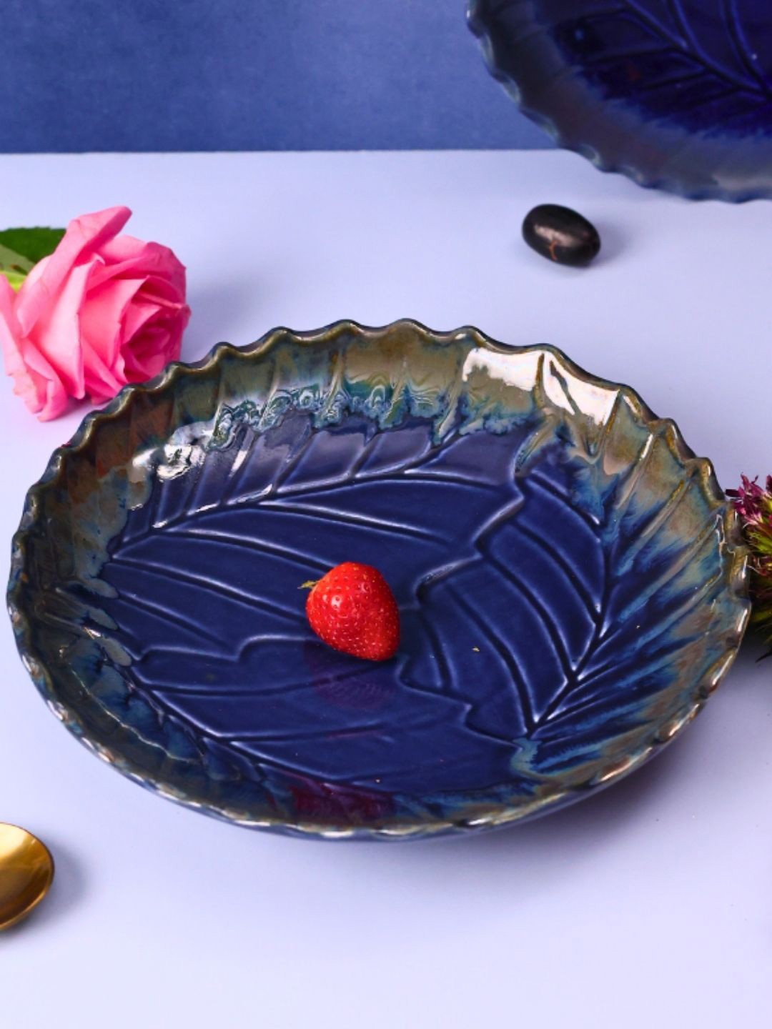 

WEAVING HOMES Blue Ceramic Food Platter