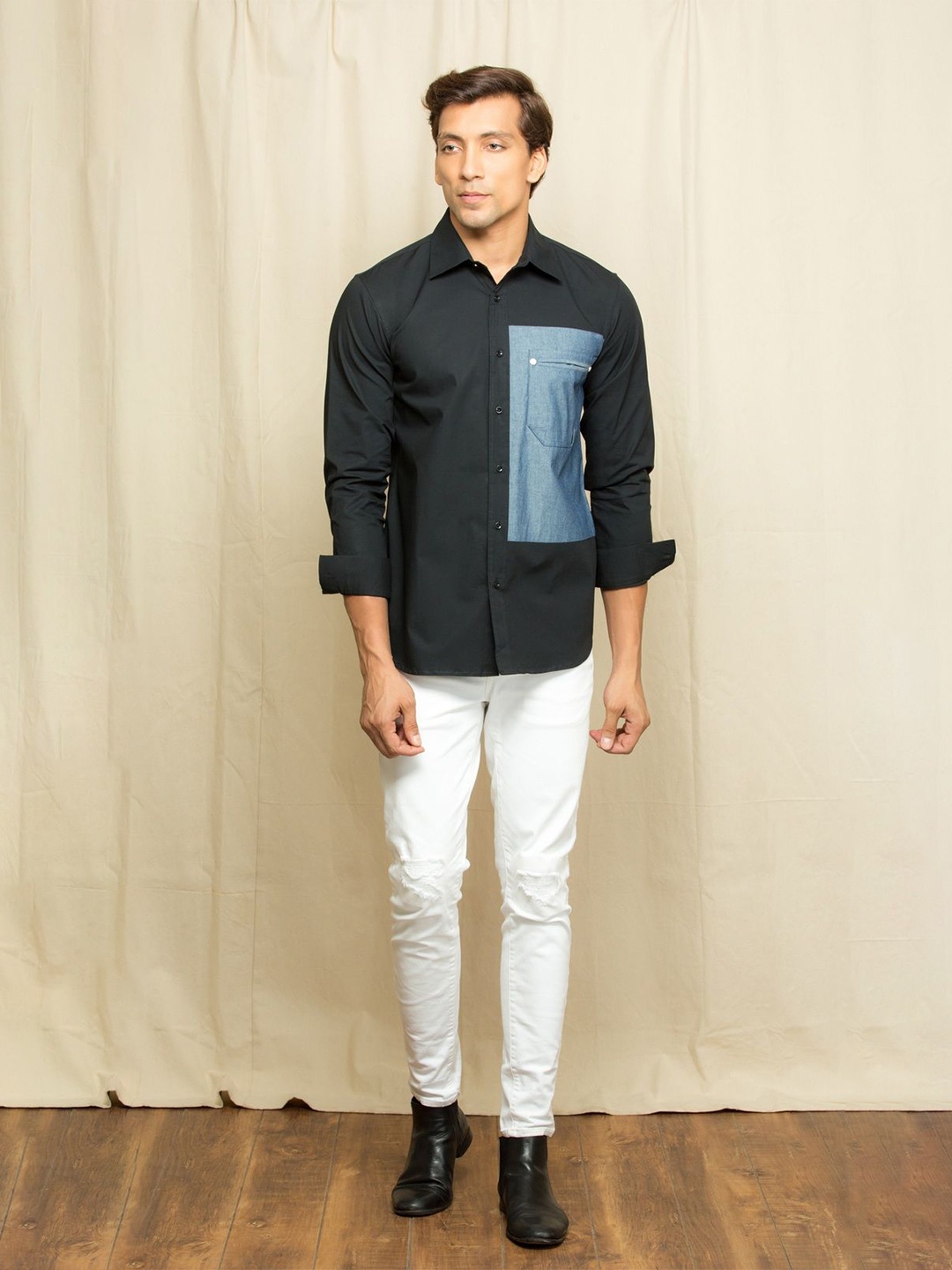 

ECHKE Men Custom Opaque Checked Casual Shirt, Black