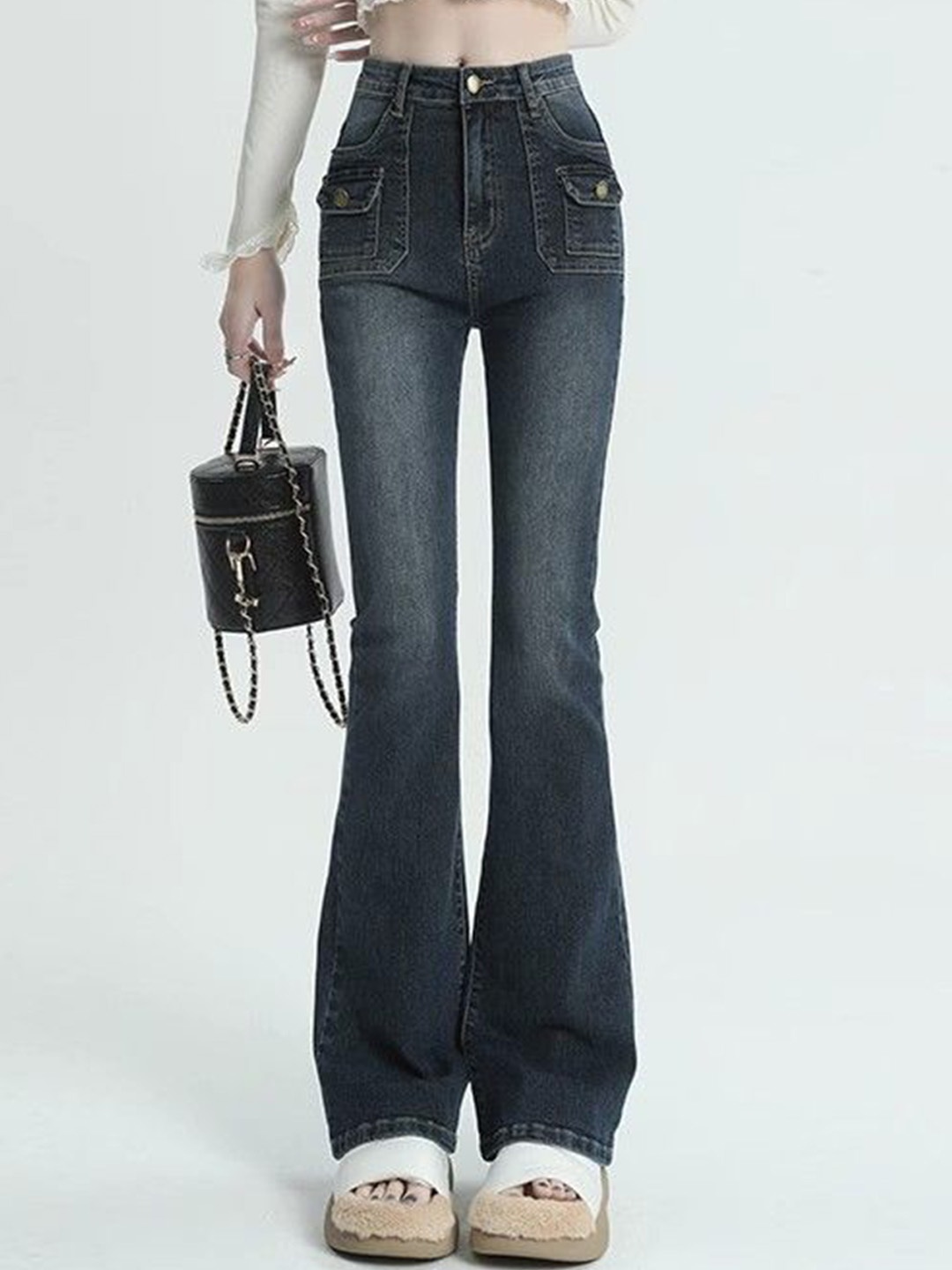 

StyleCast Women Bootcut High-Rise Light Fade Jeans, Blue