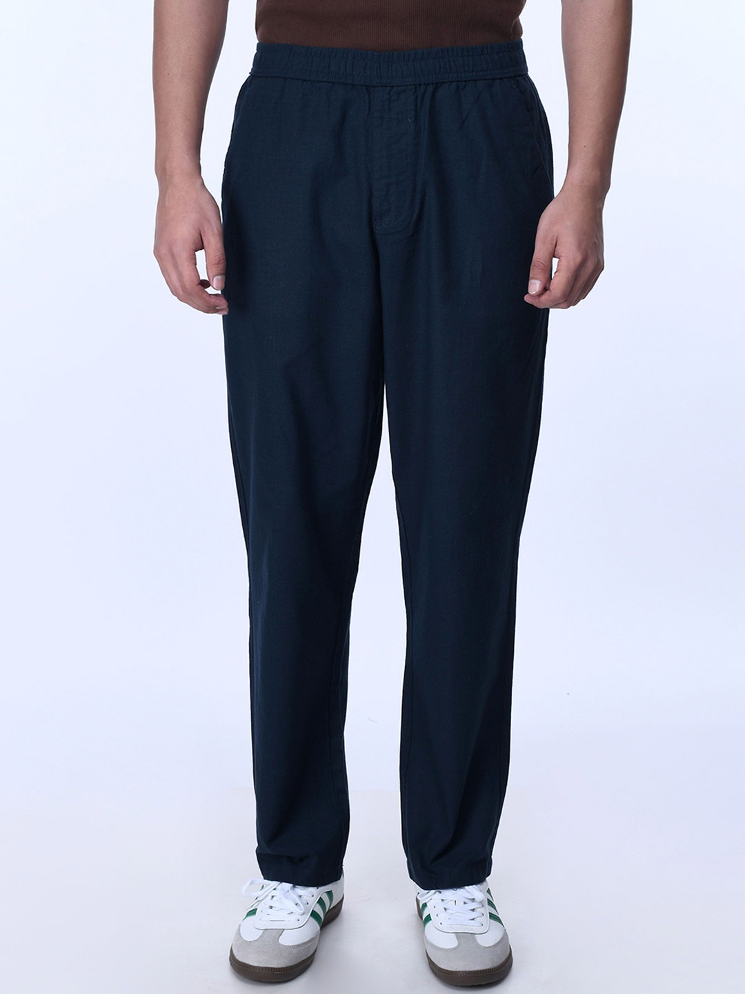 

Tailoraedge Men Solid Regular Fit Relaxed Trousers, Navy blue