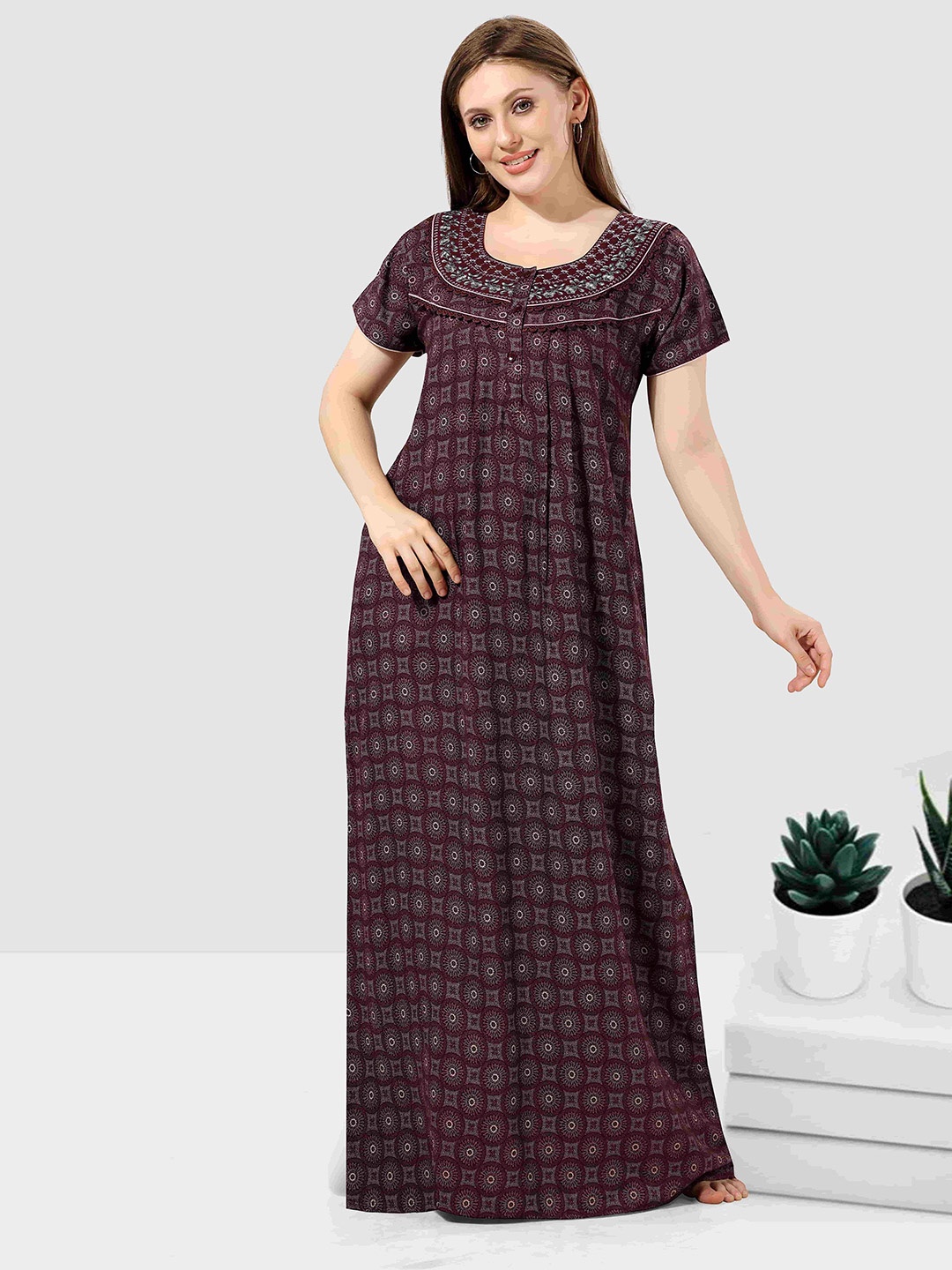 

Soulemo Printed Maxi Nightdress, Maroon