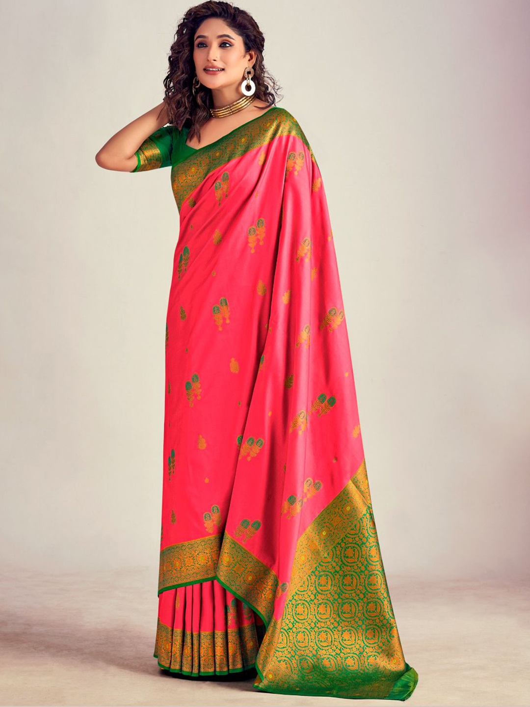 

NK Textiles Floral Zari woven Banarasi Saree, Pink