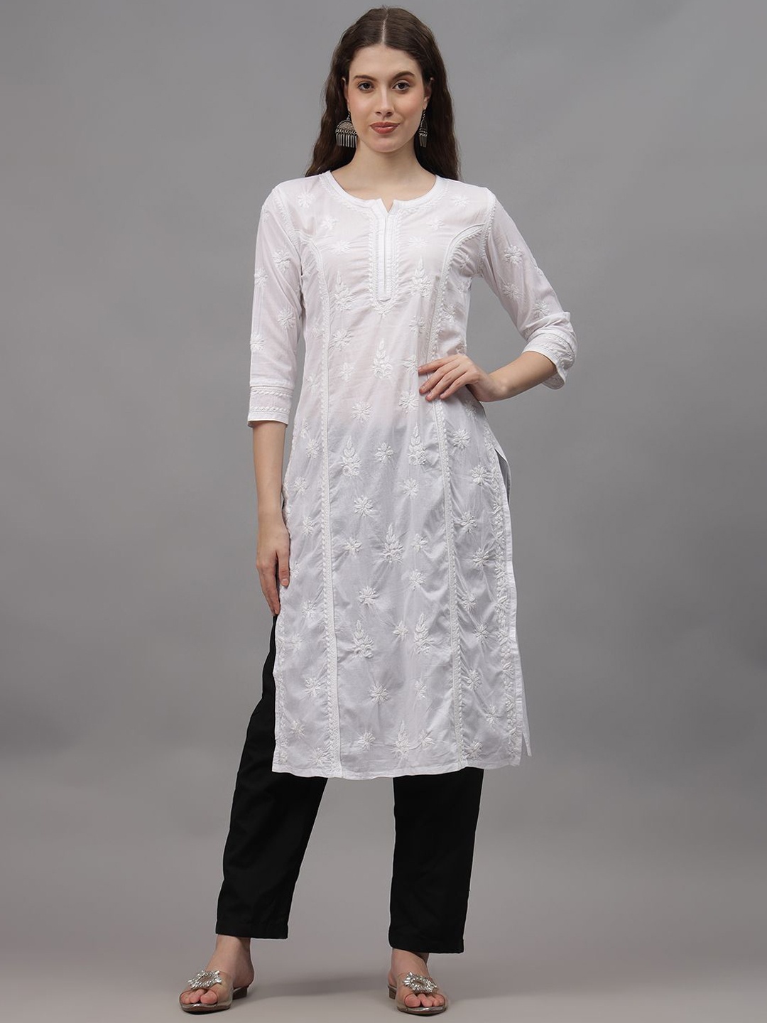 

Seva Chikan Ethnic Motifs Embroidered Cotton Chikankari Straight Kurta, White