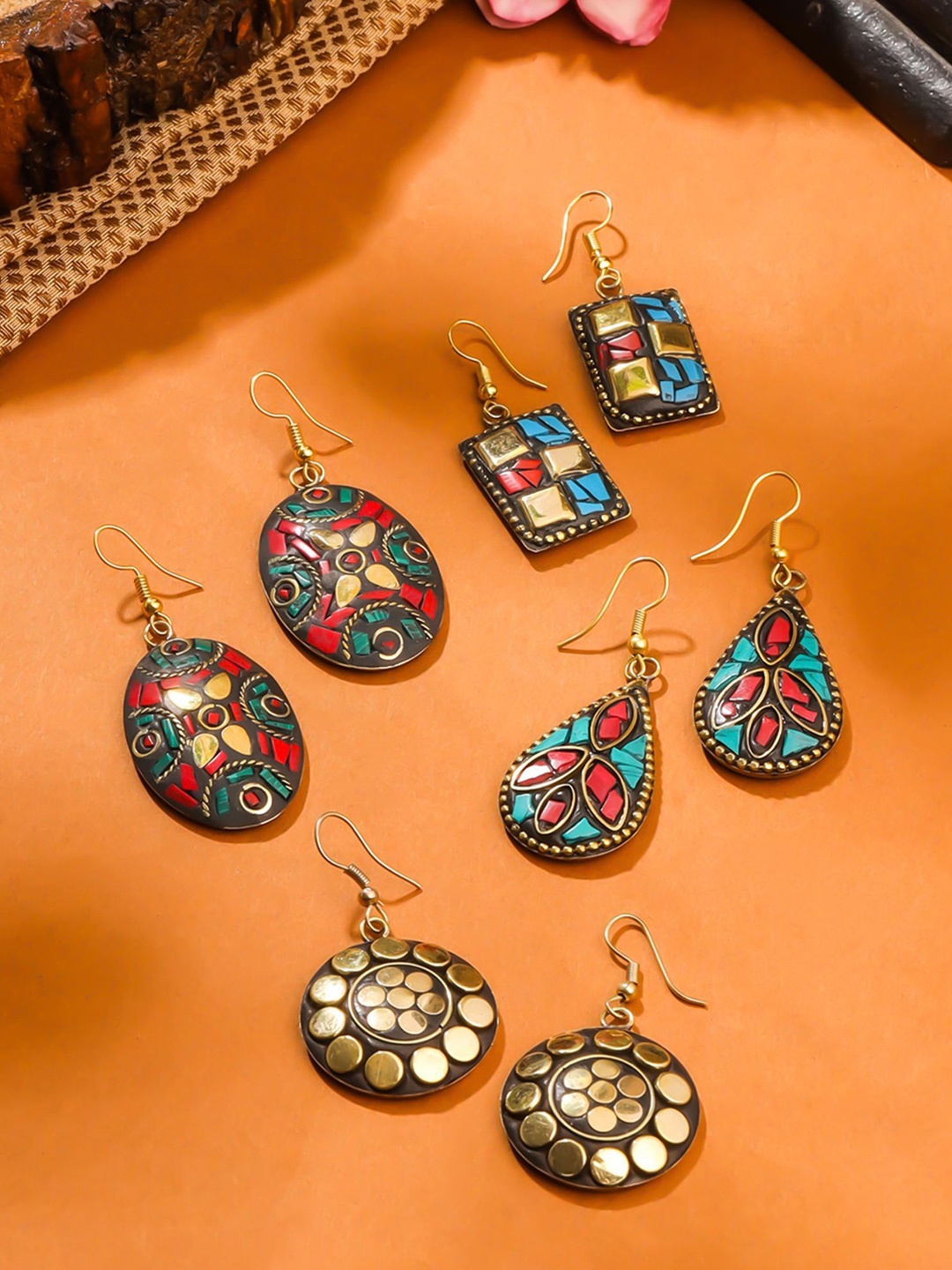 

Yellow Chimes Set Of 4 Gold Plated Tibetan Contemporary Drop Earrings