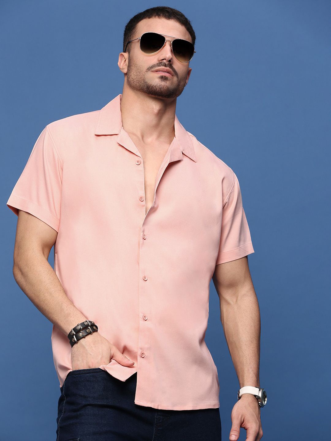 

SHOWOFF Men Standard Opaque Casual Shirt, Peach