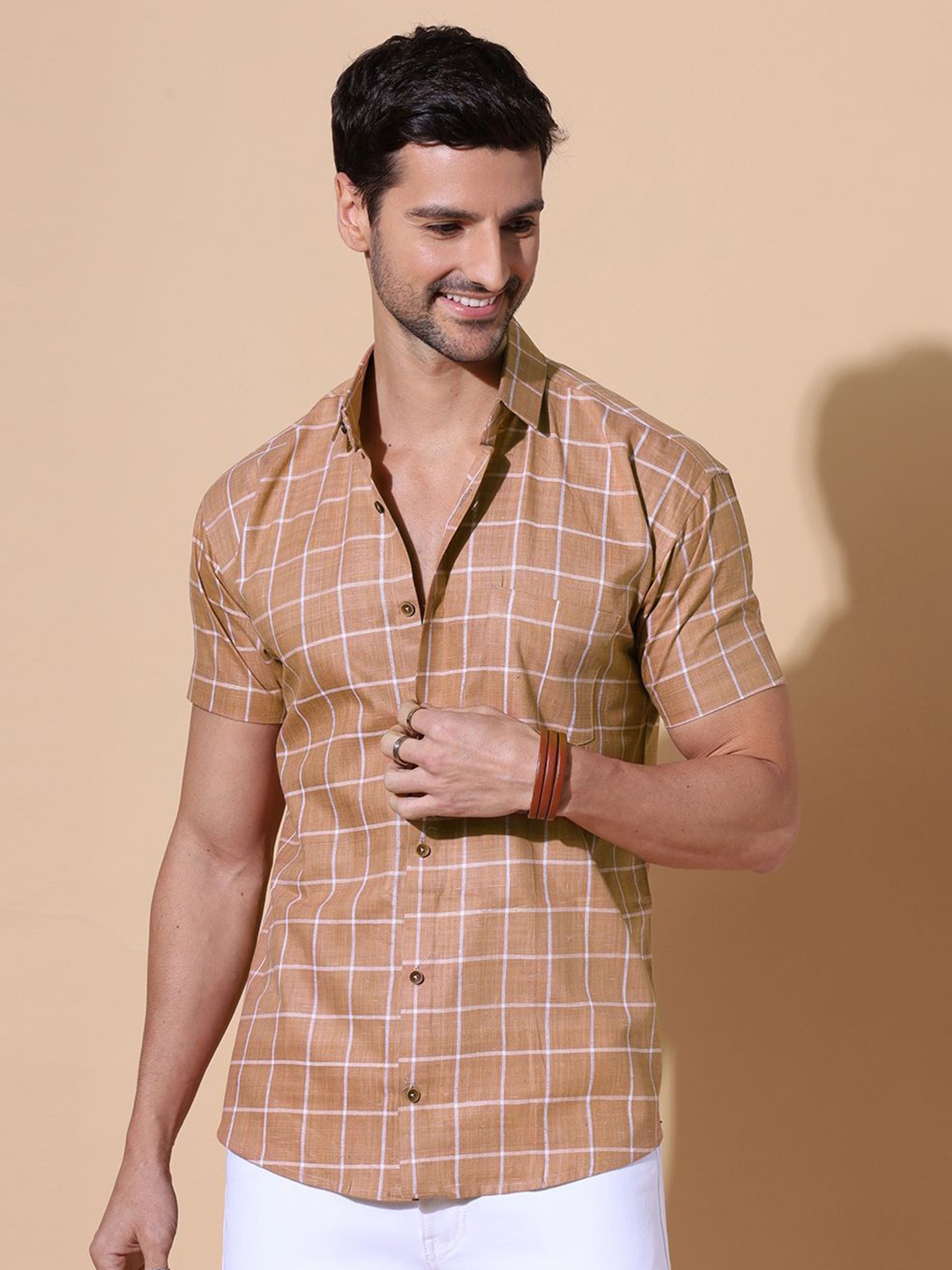 

MOSHI Men Comfort Opaque Checked Casual Shirt, Tan