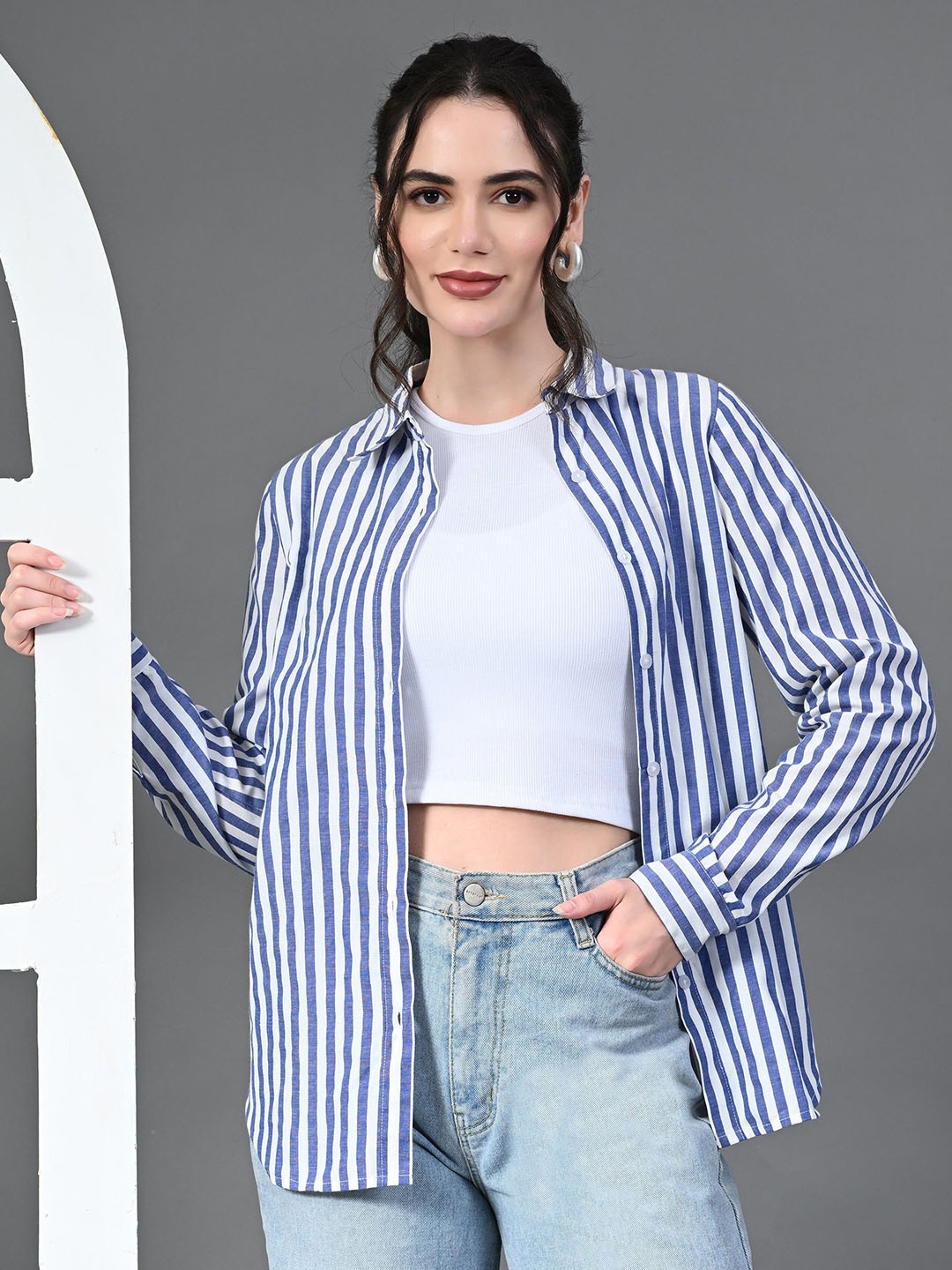 

The Roadster Lifestyle Co. Women Standard Cutaway Collar Multi Striped Cotton Formal Shirt, Blue