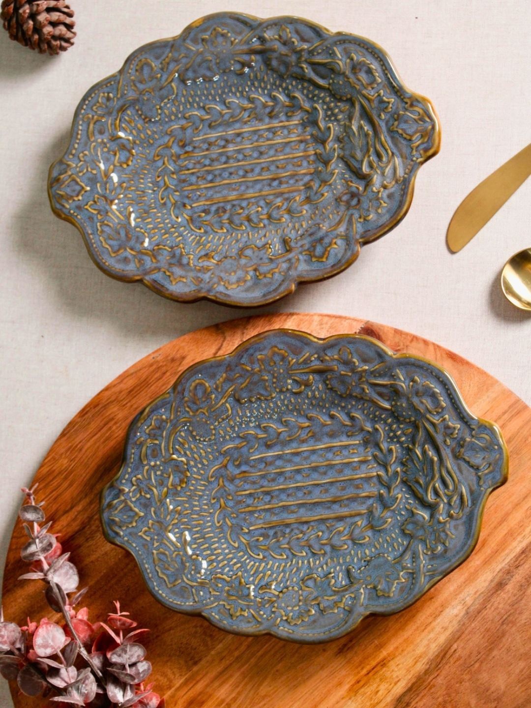 

WEAVING HOMES Grey 2 Pieces Printed Ceramic Food Platter