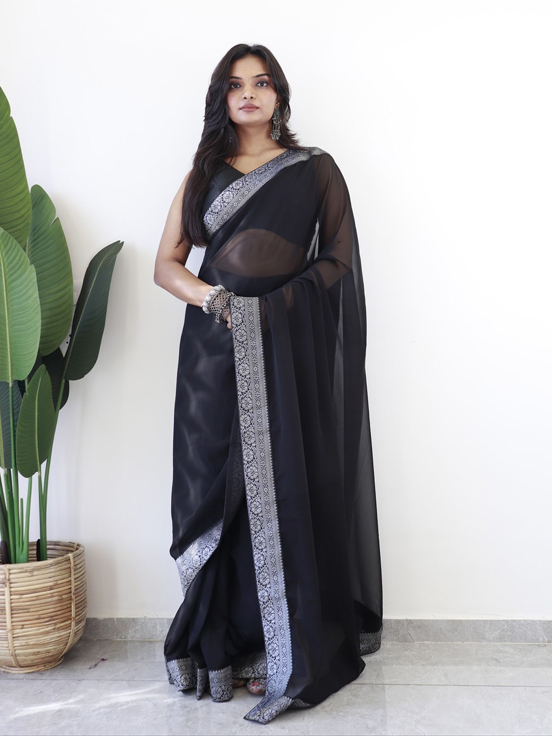 

Panzora Solid Zari Ready to Wear Saree, Black