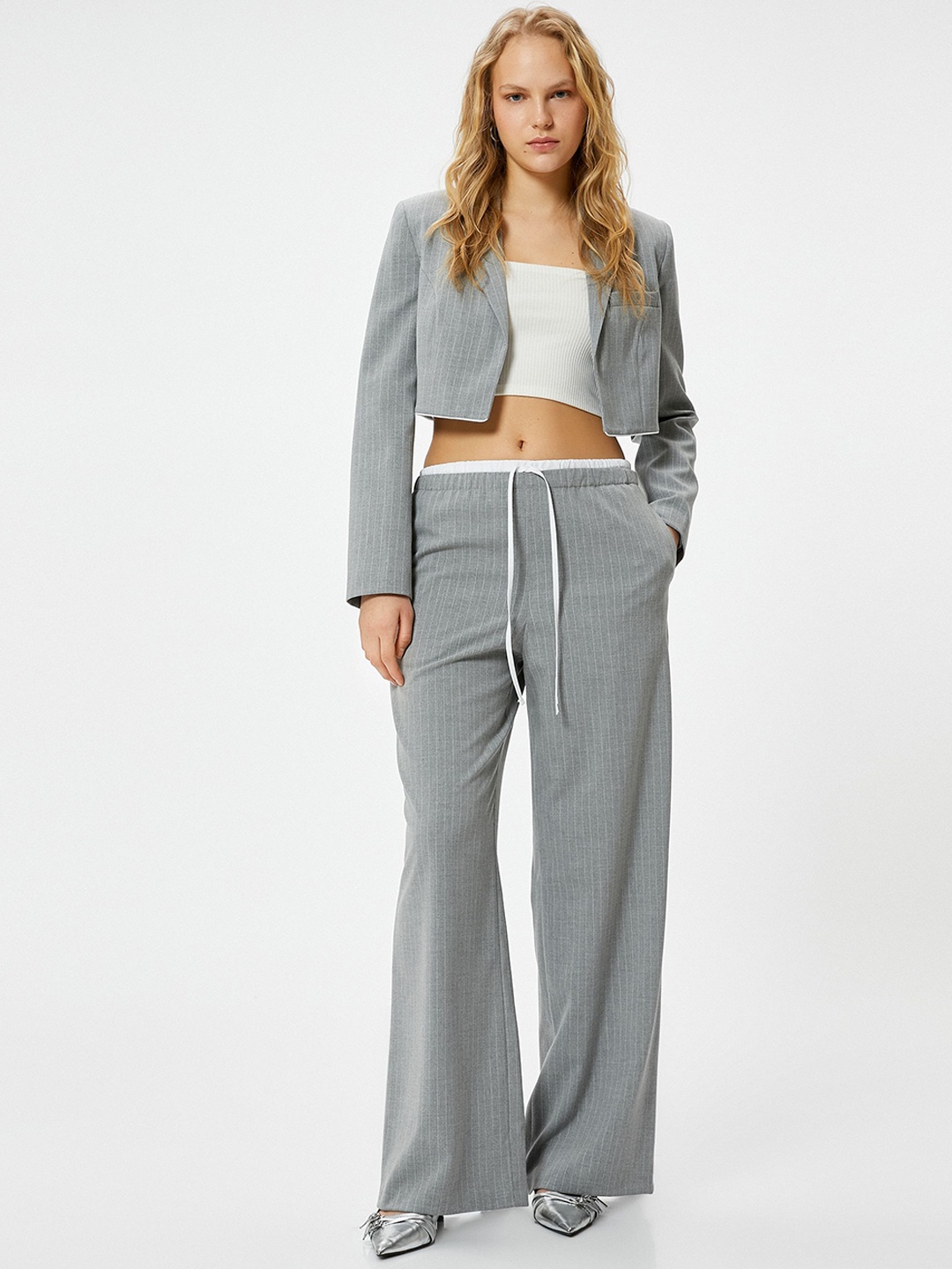 

Koton Striped Single Breasted Crop Blazers, Grey