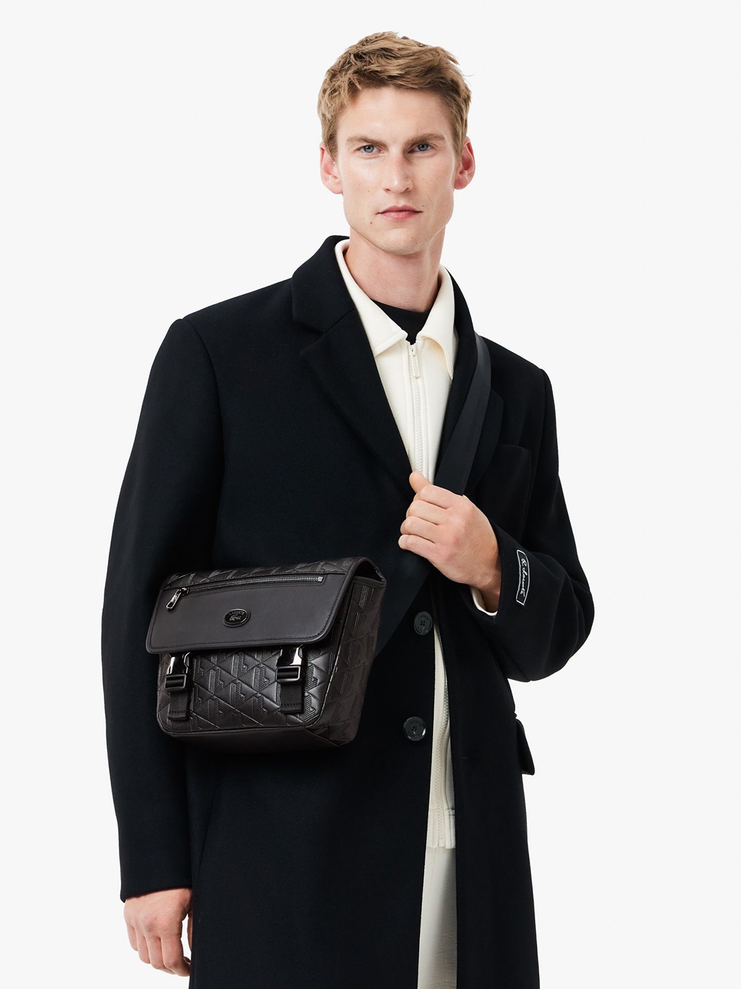 

Lacoste Men Messenger Bag, Black