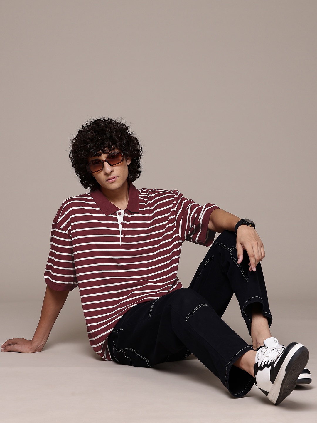 

The Roadster Lifestyle Co. Striped Polo Collar Drop-Shoulder Sleeves Relaxed T-shirt, Maroon