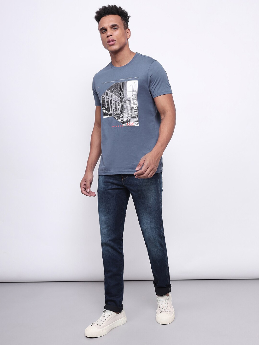 

Lee Graphic Printed Slim Fit Cotton T-shirt, Blue