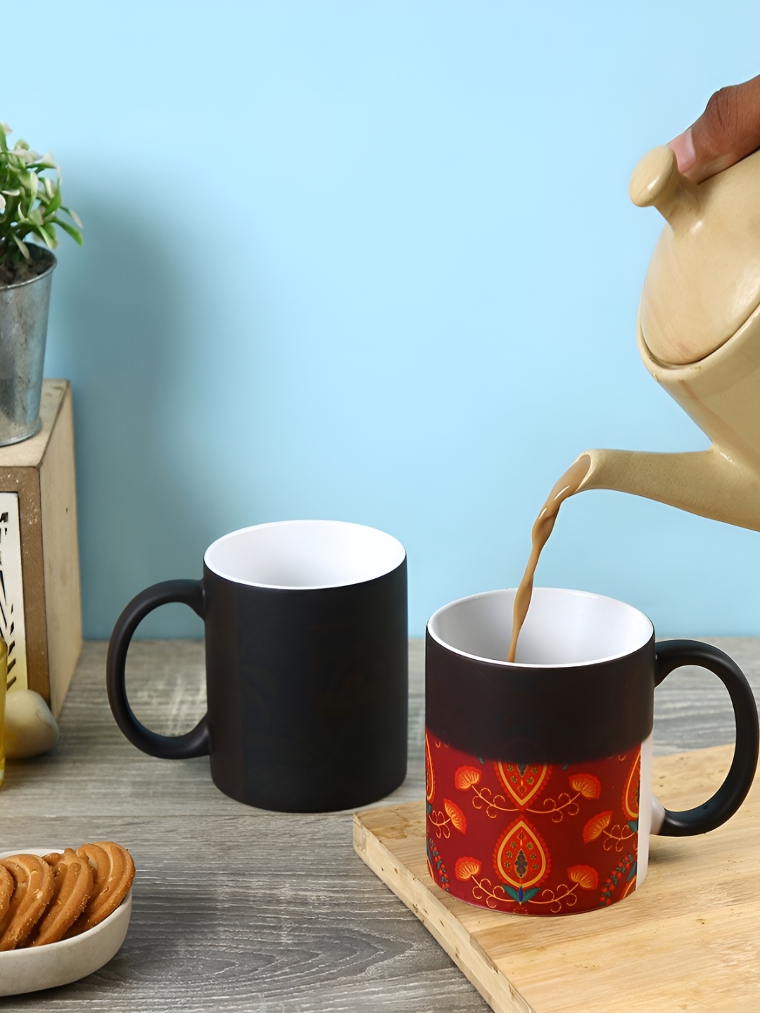 

PENTADECO Black & Red Printed Ceramic Glossy Mugs Set of Cups and Mugs