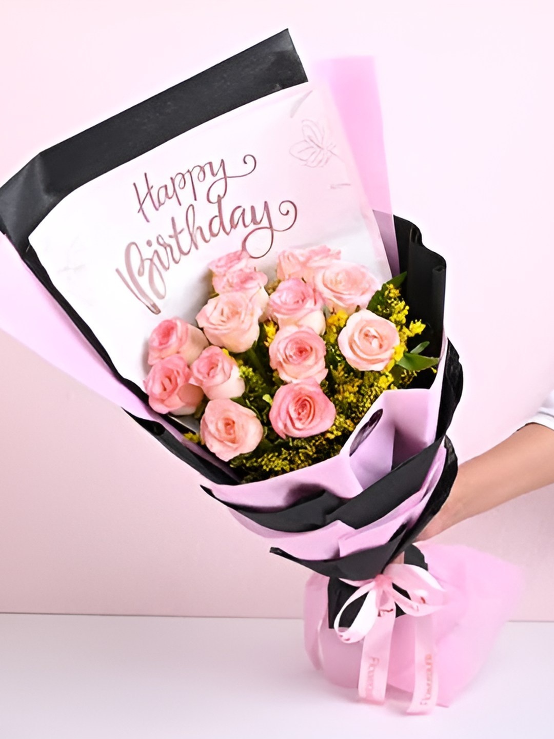 

Floweraura Pink & Green 12 Pieces Fresh Roses Bouquet