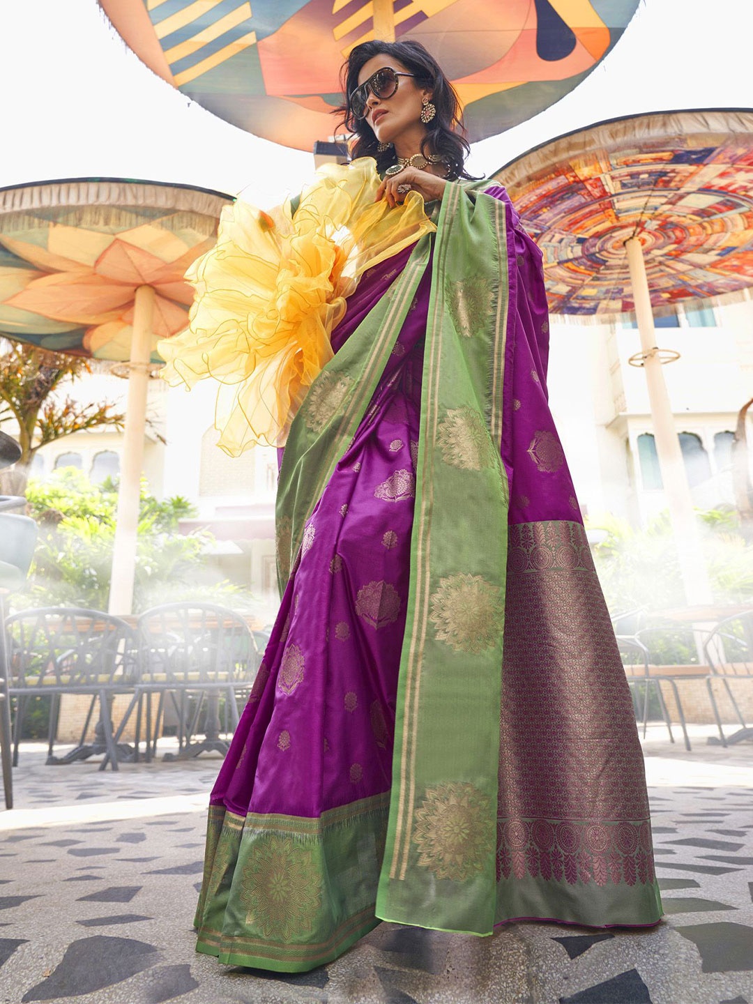 

elora Woven Design Zari Banarasi Saree, Purple