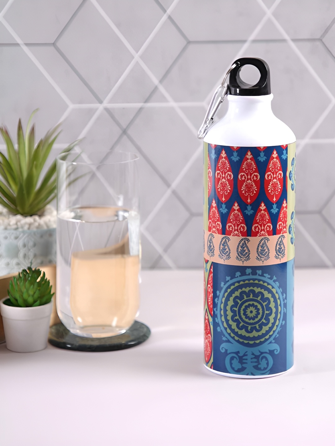 

PENTADECO Blue & White Floral Printed Single Wall Vacuum Water Bottle 750 ml