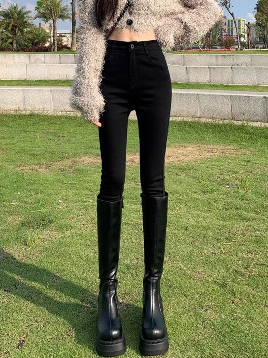 

StyleCast Women Supper Skinny Fit High-Rise Cotton Jeans, Black