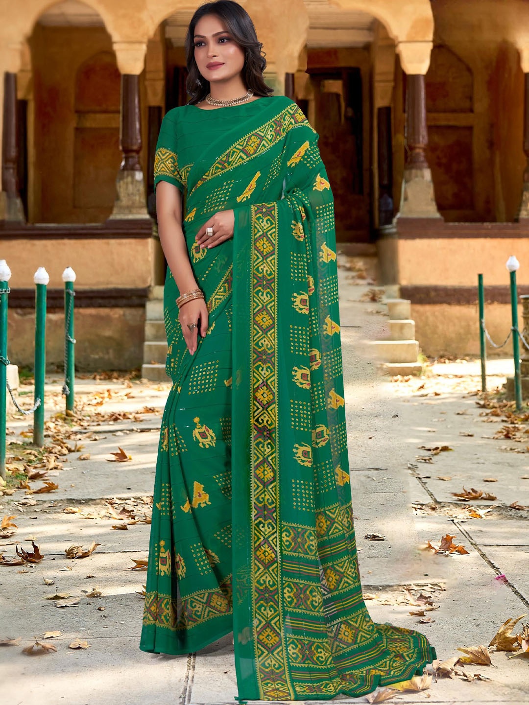 

Kalista Printed Pure Georgette Bandhani Saree, Green