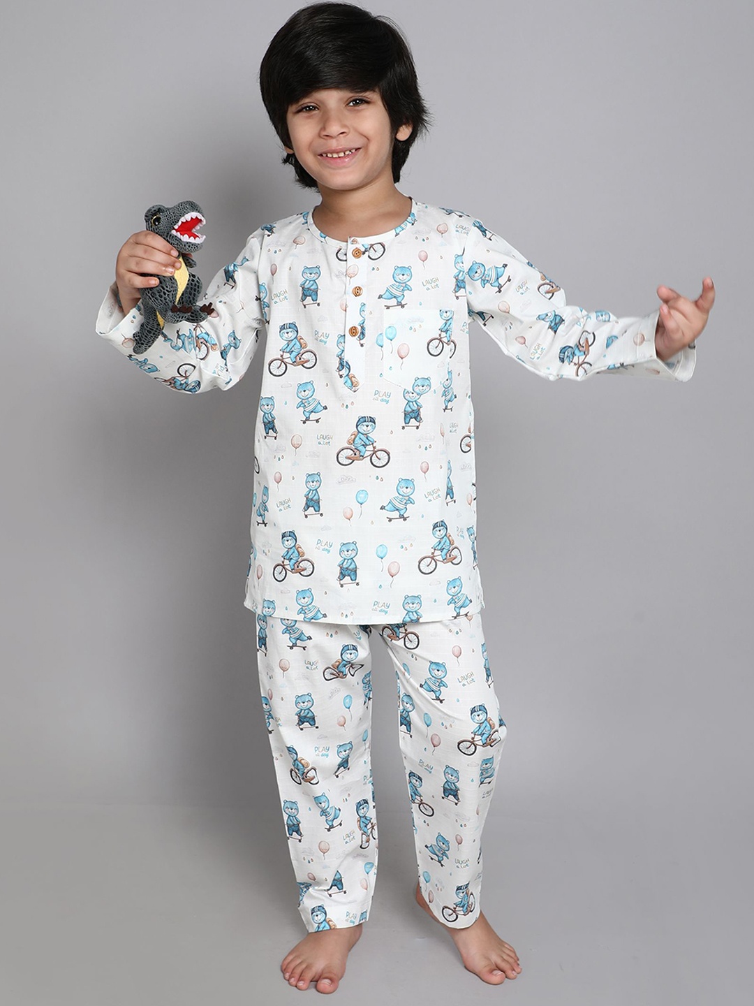 

Little Clothings Unisex Kids Printed Night suit, White