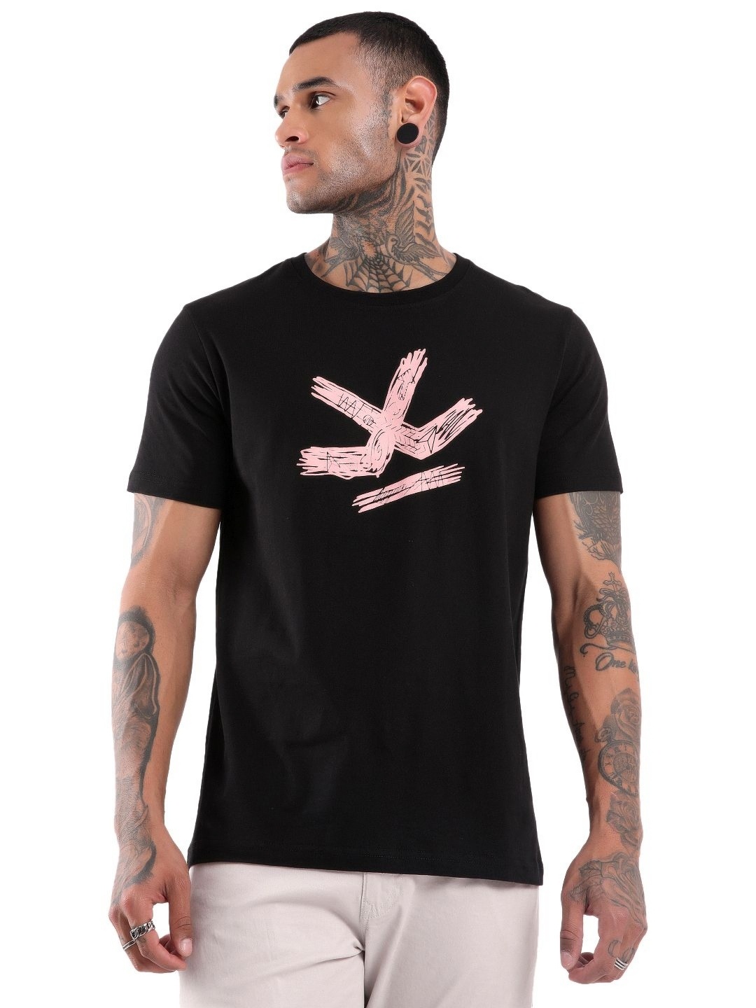 

WROGN Men Graphic Printed Round Neck Cotton Slim Fit T-Shirt, Black