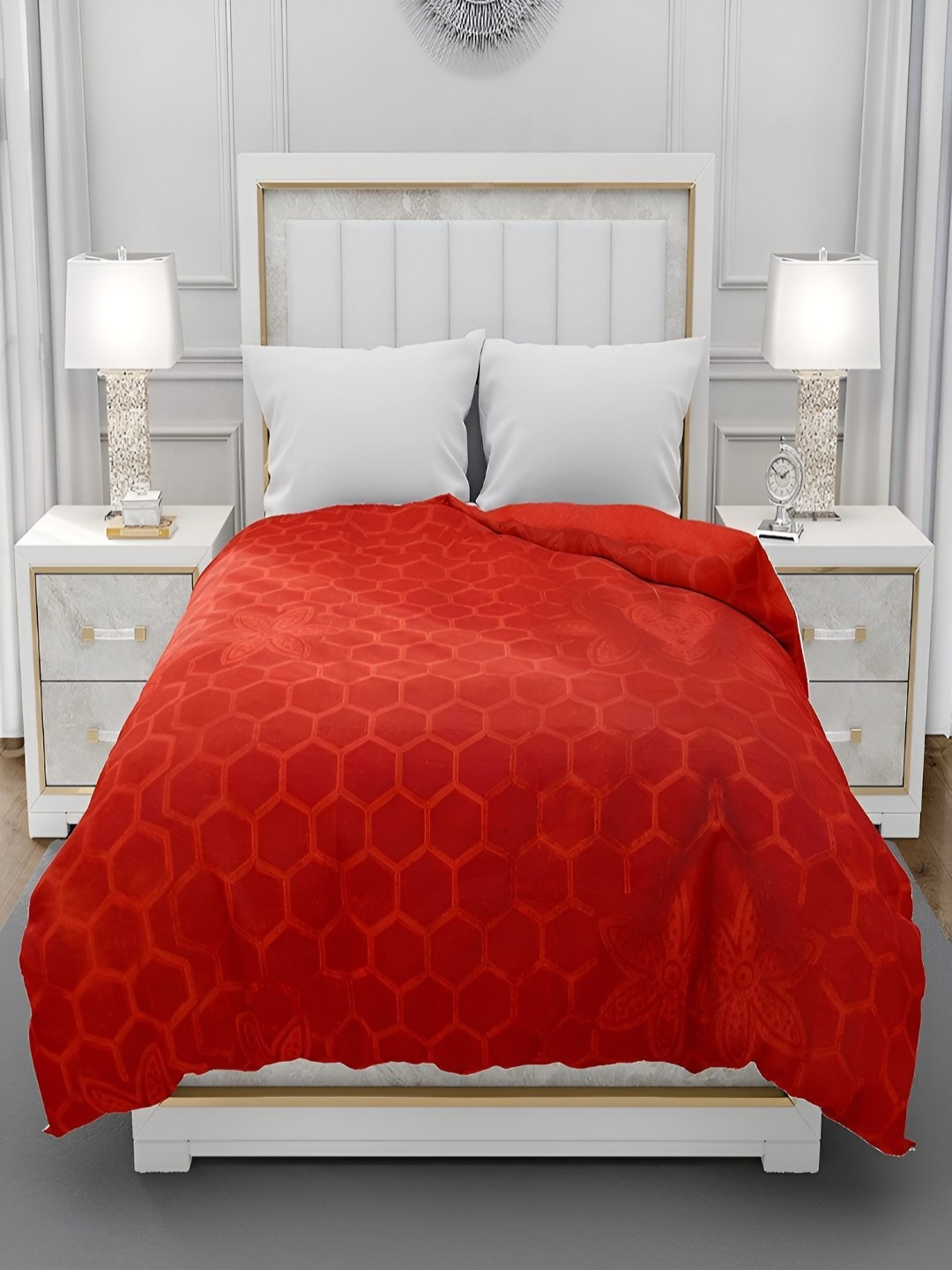 

tundwal's Red Geometric Mink Heavy Winter Single Bed Blanket