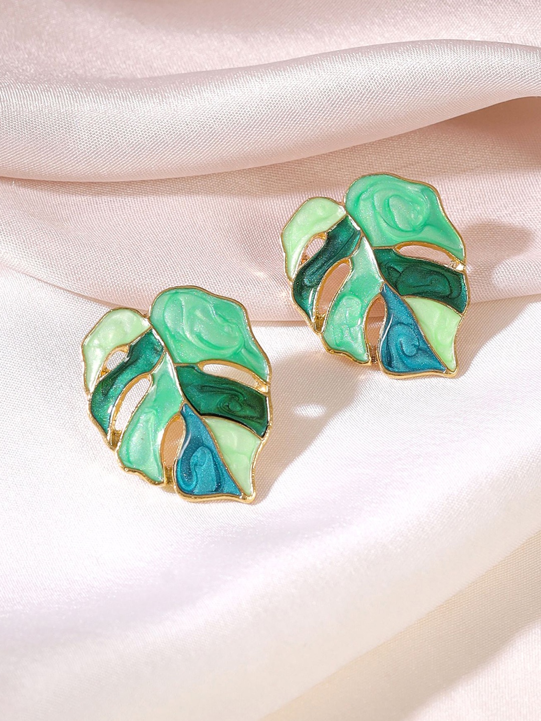 

Yellow Chimes Gold Plated Leafy Shaped Studs