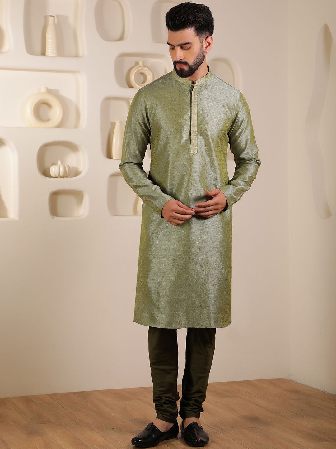

Anouk Men Regular Kurta with Churidar, Green