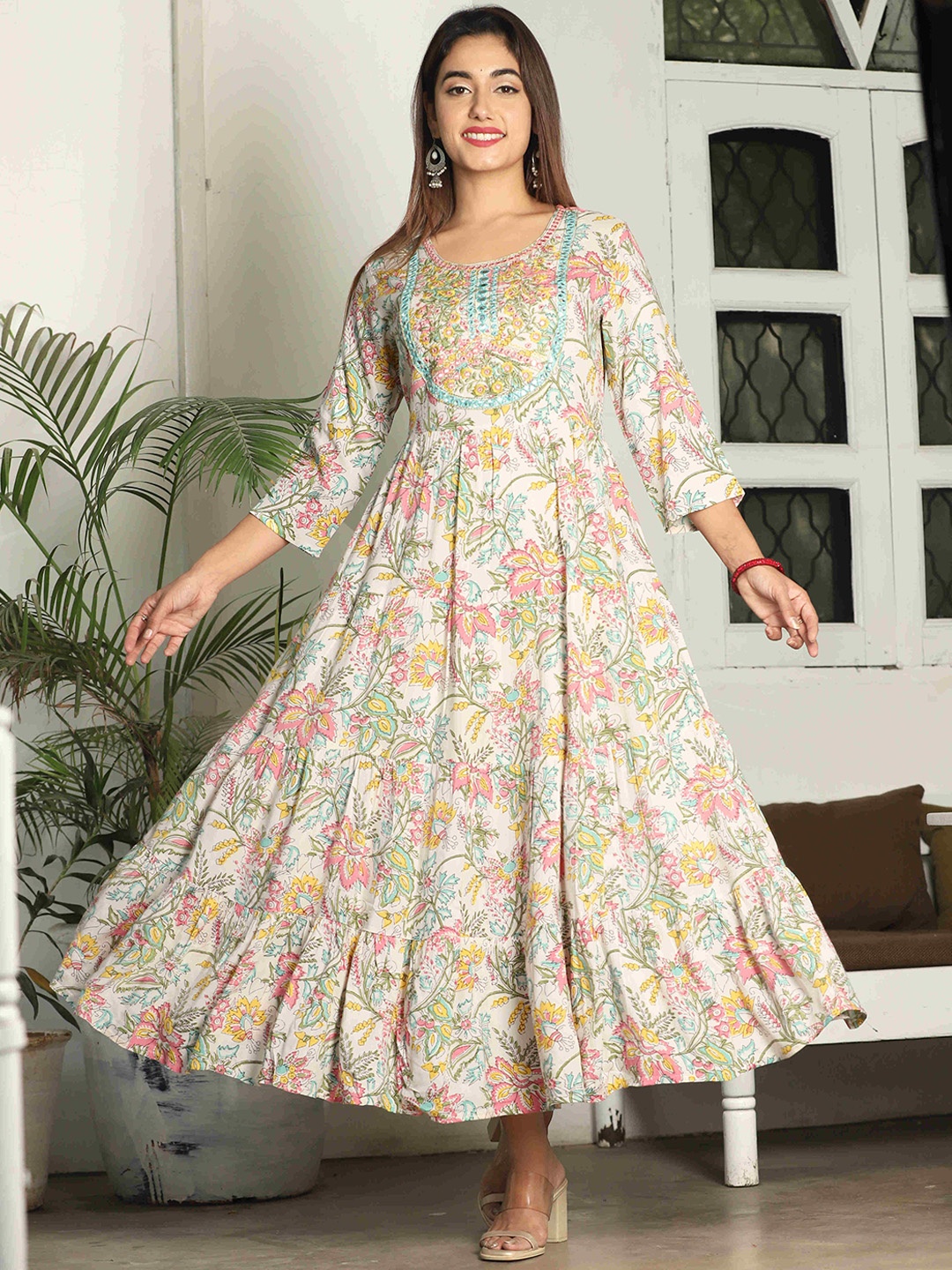 

QBO FASHION Floral Printed Anarkali Dress, Cream