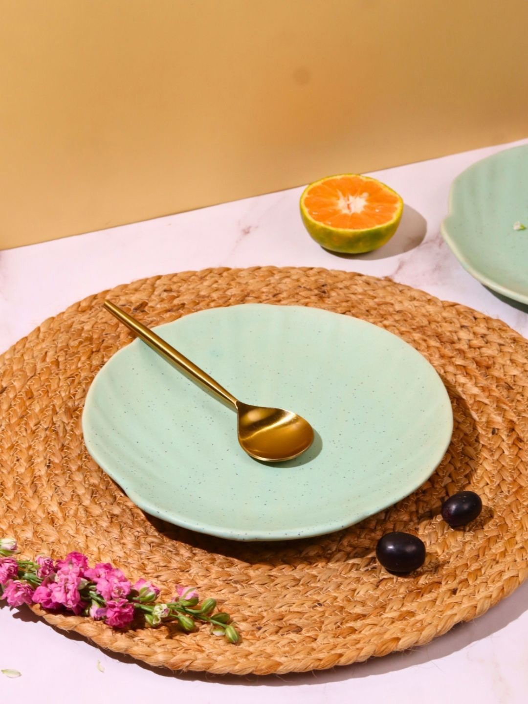 

WEAVING HOMES Green 2 Pieces Printed Ceramic Food Platter