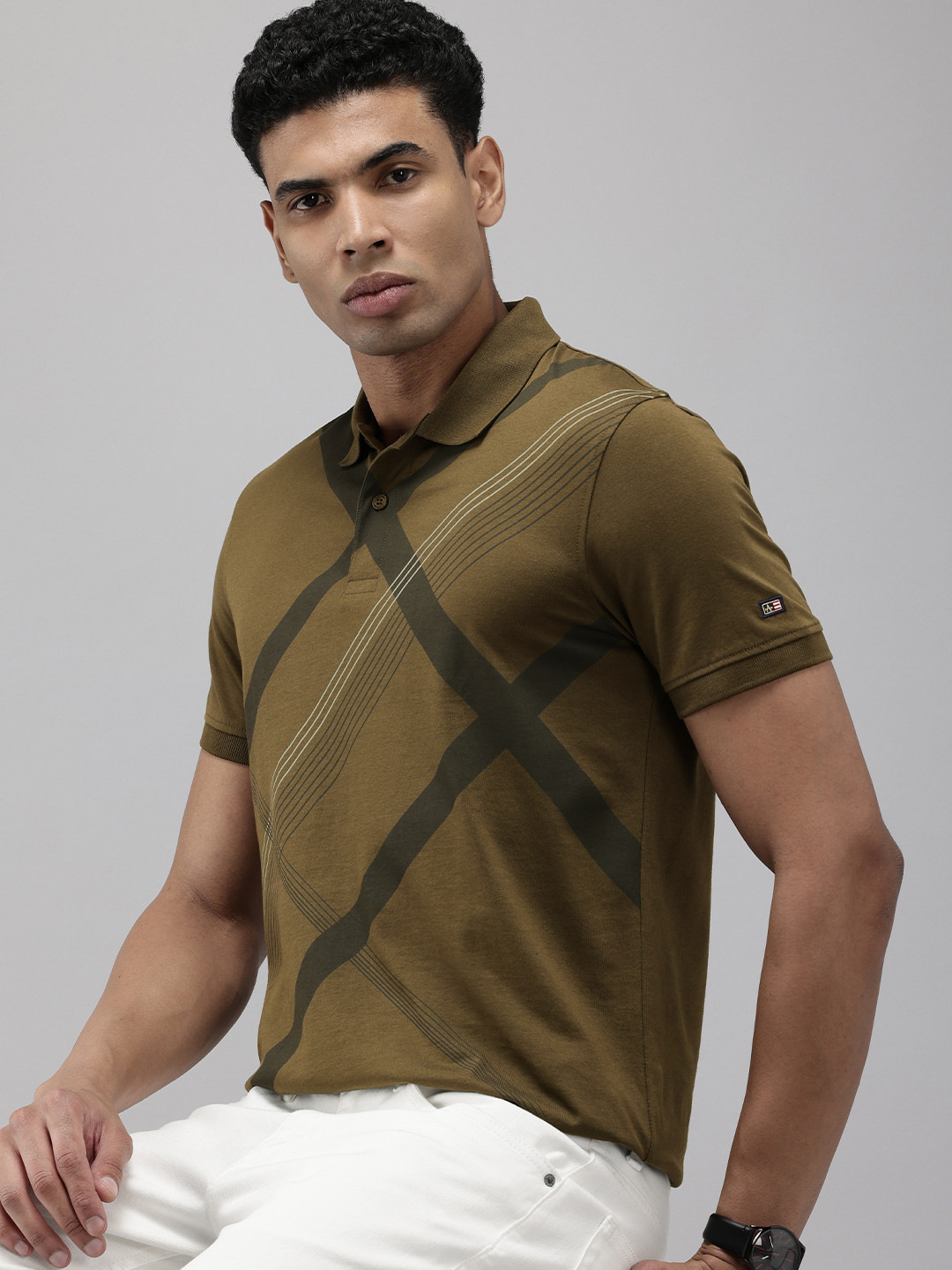 

Arrow Geometric Printed Polo Collar T-shirt, Olive