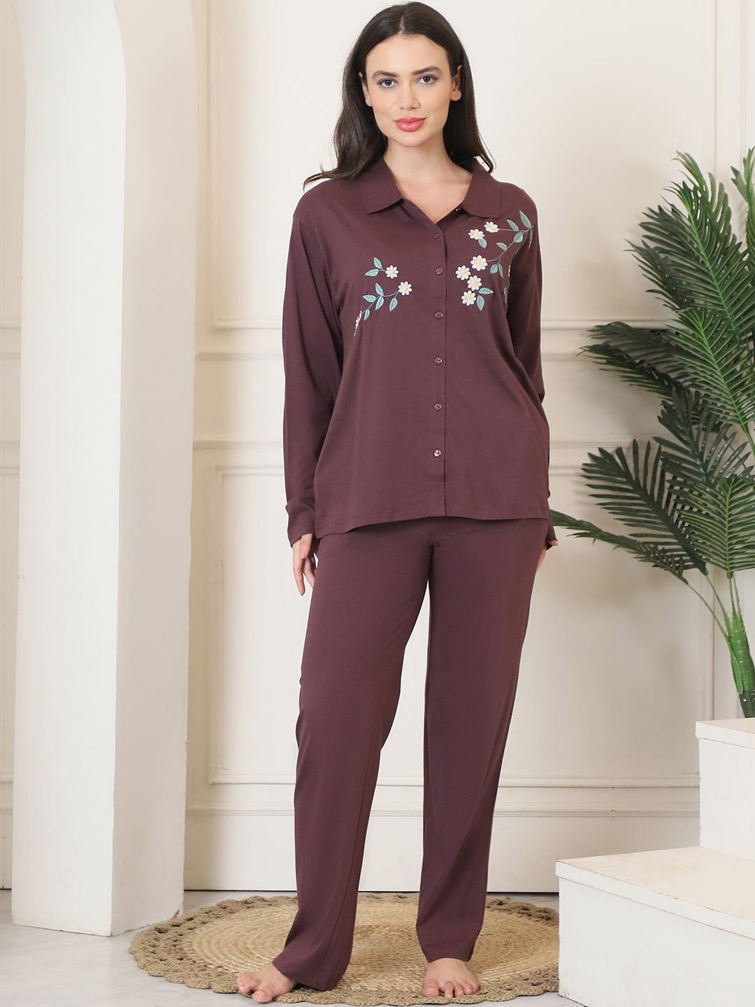 

Kanvin Women Printed Night suit, Purple