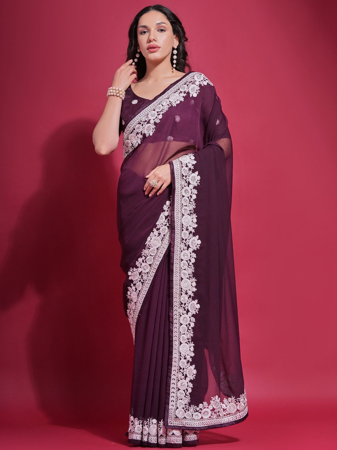 

Panzora Solid Embroidered Saree With Blouse Piece, Purple