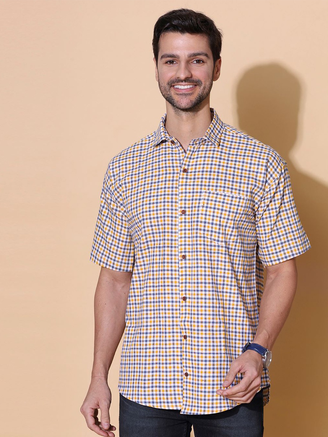 

MOSHI Men Comfort Opaque Checked Casual Shirt, Yellow