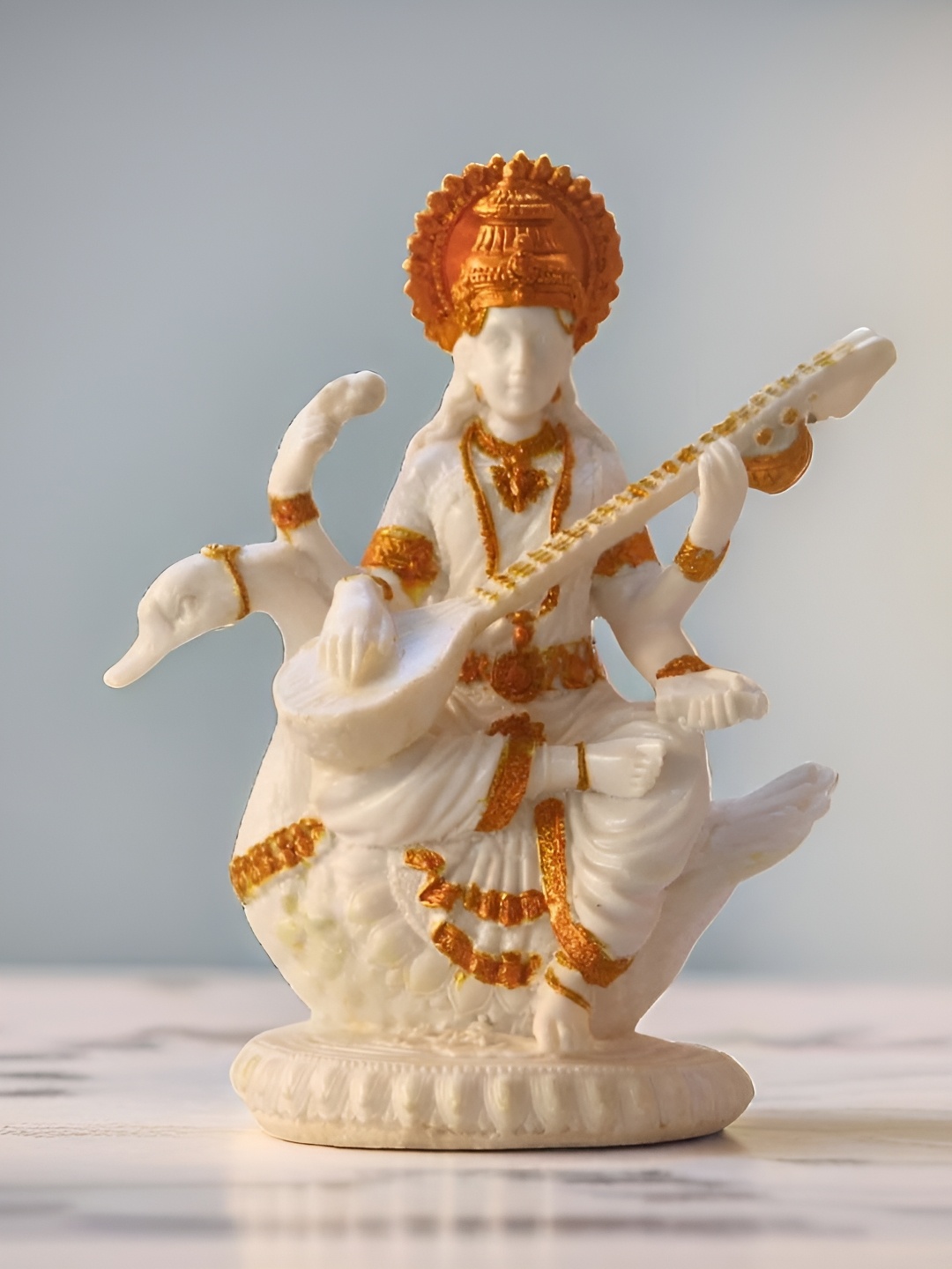 

BECKON VENTURE White Religious Idol Showpiece