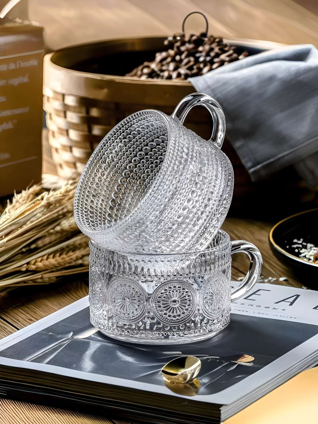 

UMAI Transparent 2 Pieces Textured Glass Glossy Mugs With Lid & Spoon 280ml each