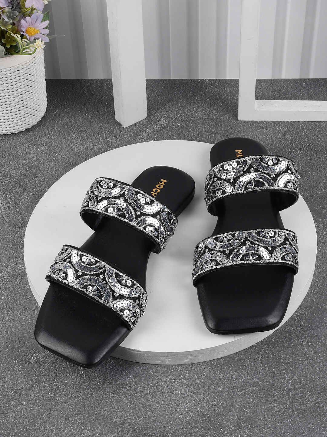 

Mochi Women Embellished Open Toe Flats, Black
